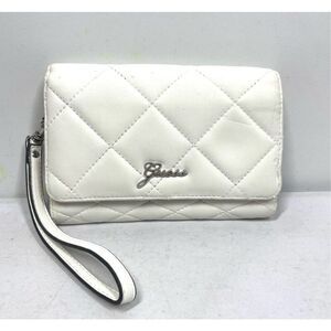 Vintage GUESS White Quilted Faux Leather Flap Wristlet Wallet
